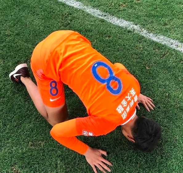 九游充值-窗口期成都蓉城调整名单以备全明星赛，迎来里程碑环节打磨，引发热议，阵容厚度经受考验(成都蓉城2024赛季赛程)