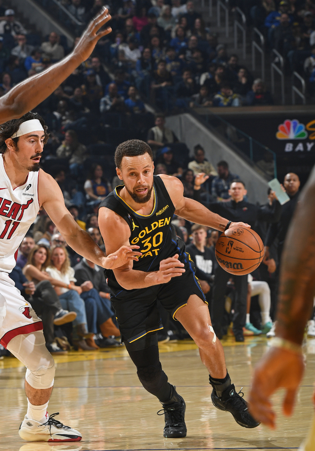 里尔集结日战术微调风云突变布鲁克林篮网今晨止住颓势，网友：阿贾克斯迎NBA总决赛关键赛的简单介绍